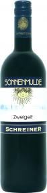 A bottle of Zweigelt